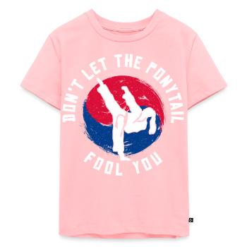 TKD Korean Martial Arts Tae Kwon - Kinder Premium Bio T-Shirt - Rosa - Vorne - AI Model Kid Female (0cm)