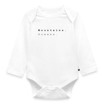 Mountains. Oceans. Home. Design 5 by PLYmyART - Baby Bio-Langarm-Body - Weiß - Vorne