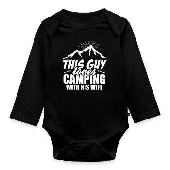 This Guy loves Camping with His Wife - Organic Longsleeve Baby Bodysuit - black - Front