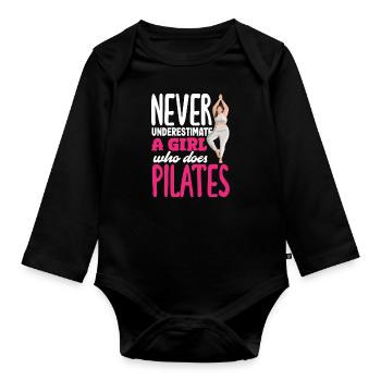 Never Underestimate a Girl Pilates - Organic Longsleeve Baby Bodysuit - black - Front