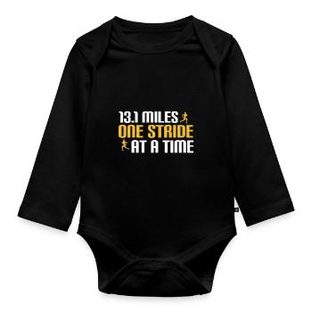 Half Marathon 13, 1 Mile Marathon Runner - Organic Longsleeve Baby Bodysuit - black - Front