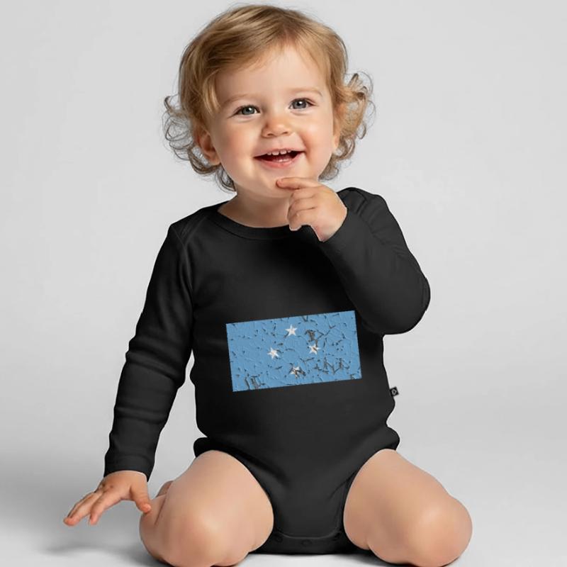 Micronesia Micronesia Organic Longsleeve Baby Bodysuit
