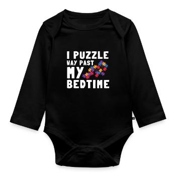 Puzzle Queen - Je passe devant mon heure de coucher - Body Bébé bio manches longues - noir - Devant
