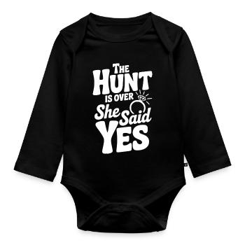 The Hunt is Over She Said Yes - Organic Longsleeve Baby Bodysuit - black - Front