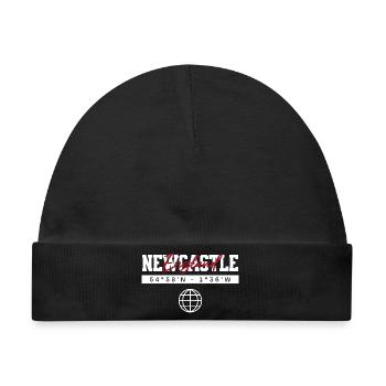 Newcastle England Koordinaten Reise Souvenir - Baby Premium Organic Mütze - Schwarz - Vorne