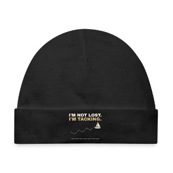 I'm Not Lost, I'm Tacking – Segler Shirt - Baby Premium Organic Mütze - Schwarz - Vorne