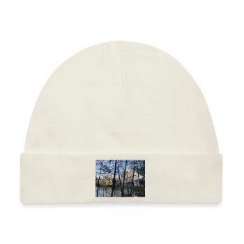 Haus blauer Himmel Bäume - Baby Premium Organic Mütze - Naturweiß - Vorne