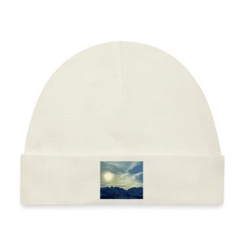 Schweizer Berge - Grindelwald - Baby Premium Organic Mütze - Naturweiß - Vorne