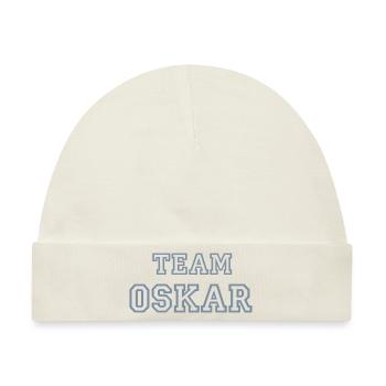 TEAM OSKAR Hundename Rüde TeamTrikot - Baby Premium Organic Mütze - Naturweiß - Vorne