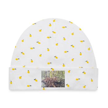 Baumstämme im Wald – eine impressionistische Landschaft - Baby Premium Organic Mütze - Weiß/Zitronengelb - Vorne