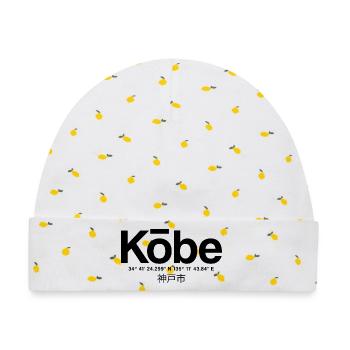 Kobe Japan Typografie mit Koordinaten - Baby Premium Organic Mütze - Weiß/Zitronengelb - Vorne