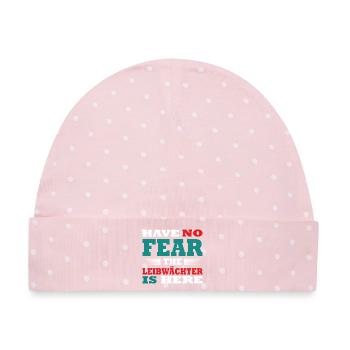 Have no Fear the Leibwächter is here Outfit - Baby Premium Organic Mütze - Rosa/Weiße Punkte - Vorne