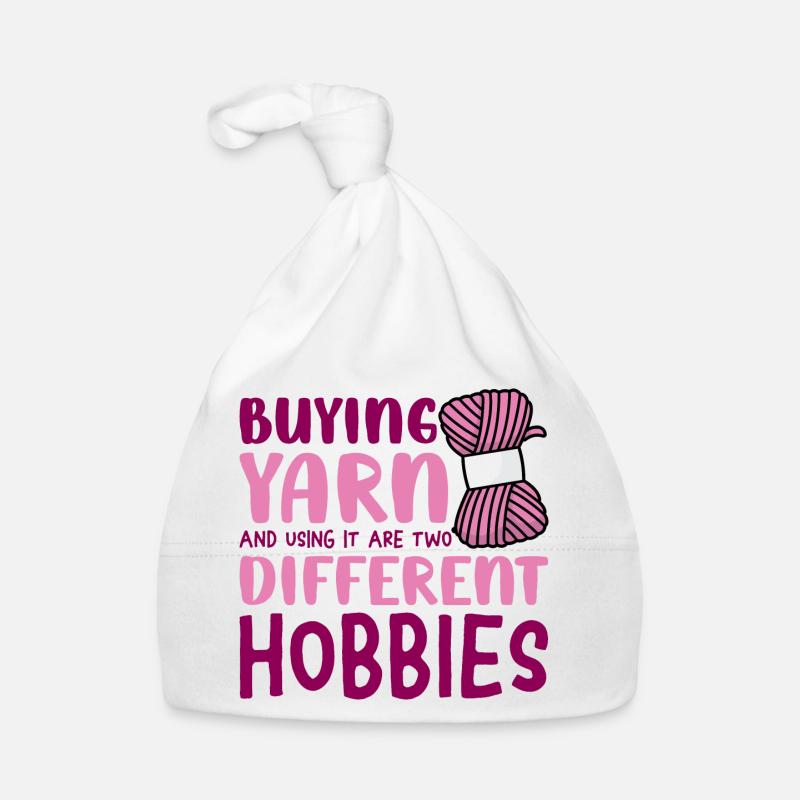 Buying yarn and using it Baby Bio-Mütze