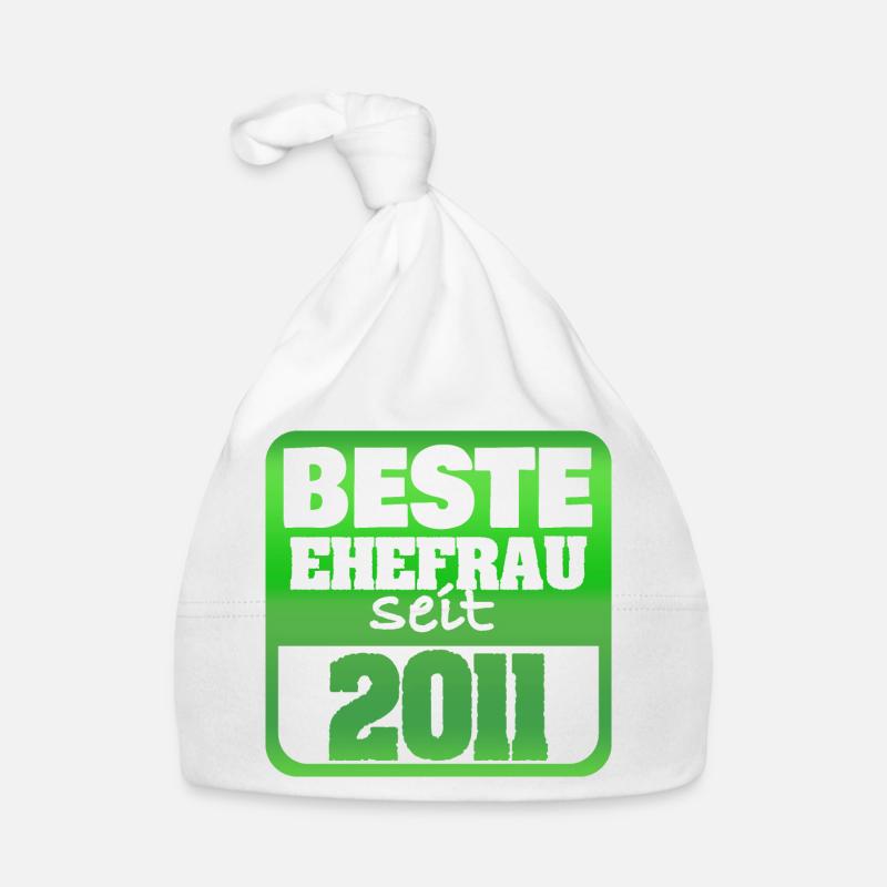 Frau 2011 Baby Bio-Mütze