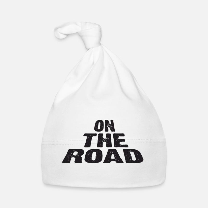 Sur la route : une typographie audacieuse Bonnet bio Bébé