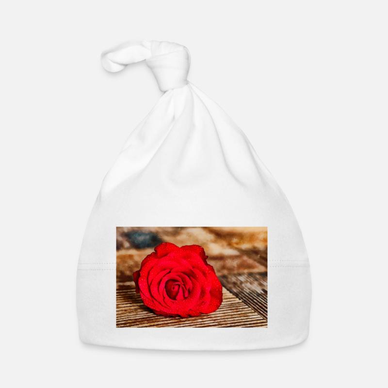 Rose rouge Bonnet bio Bébé