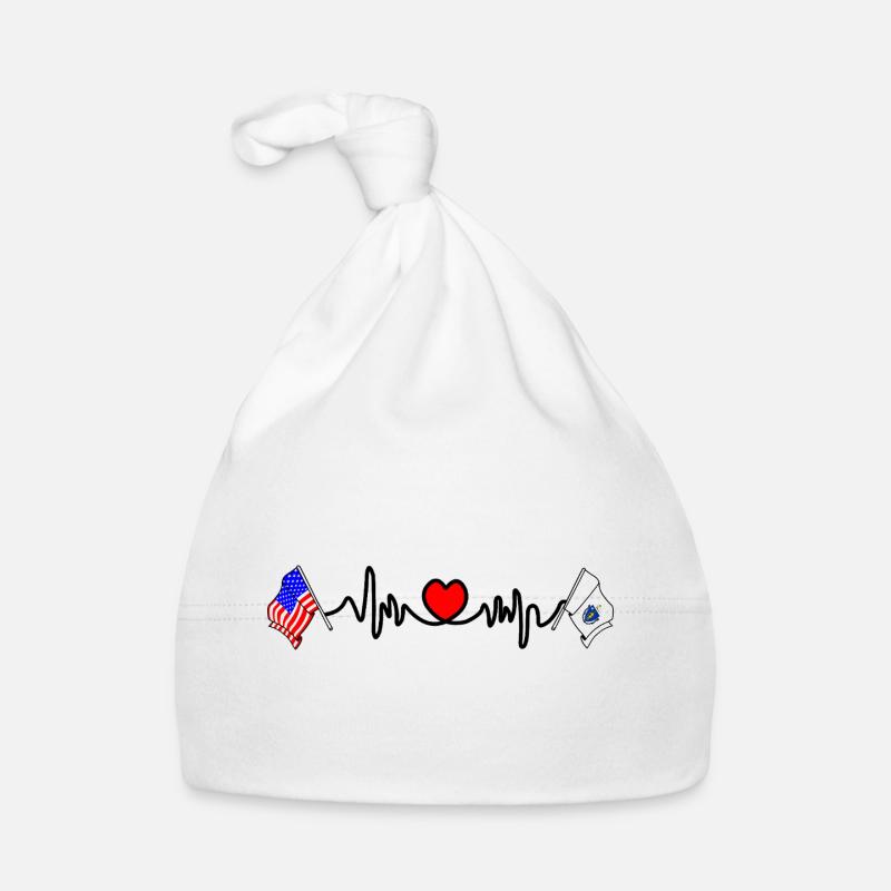 Cardio cardiaque avec drapeau des États-Unis et drapeau du Massachusetts Bonnet bio Bébé