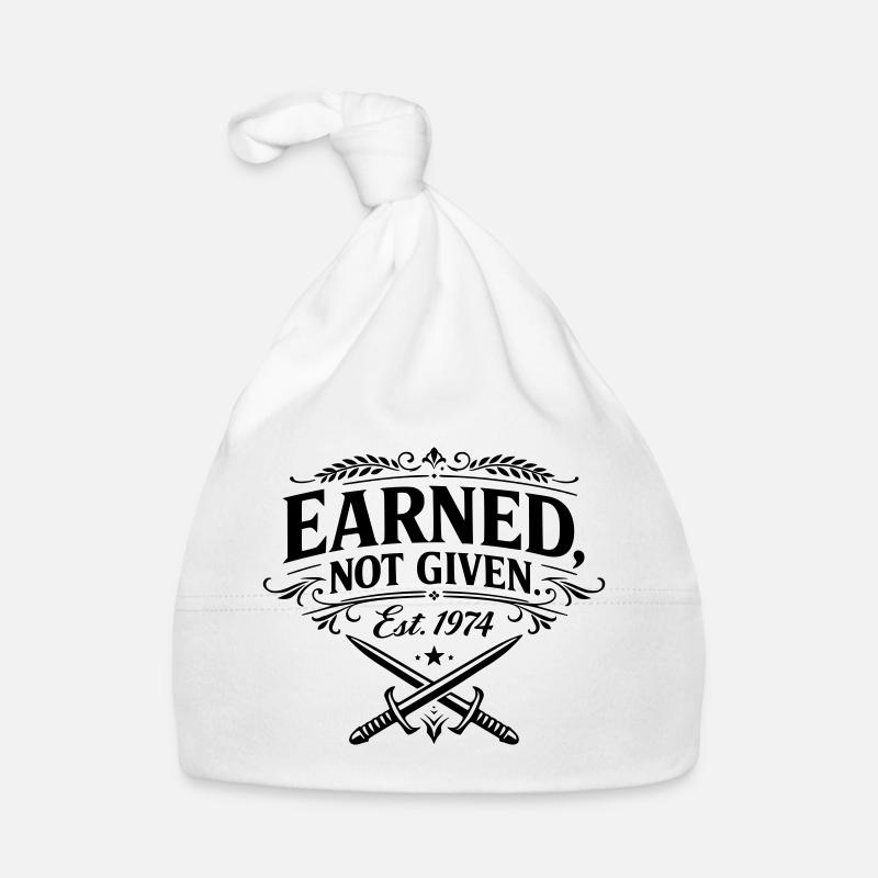 Earned not Given Baby Bio-Mütze