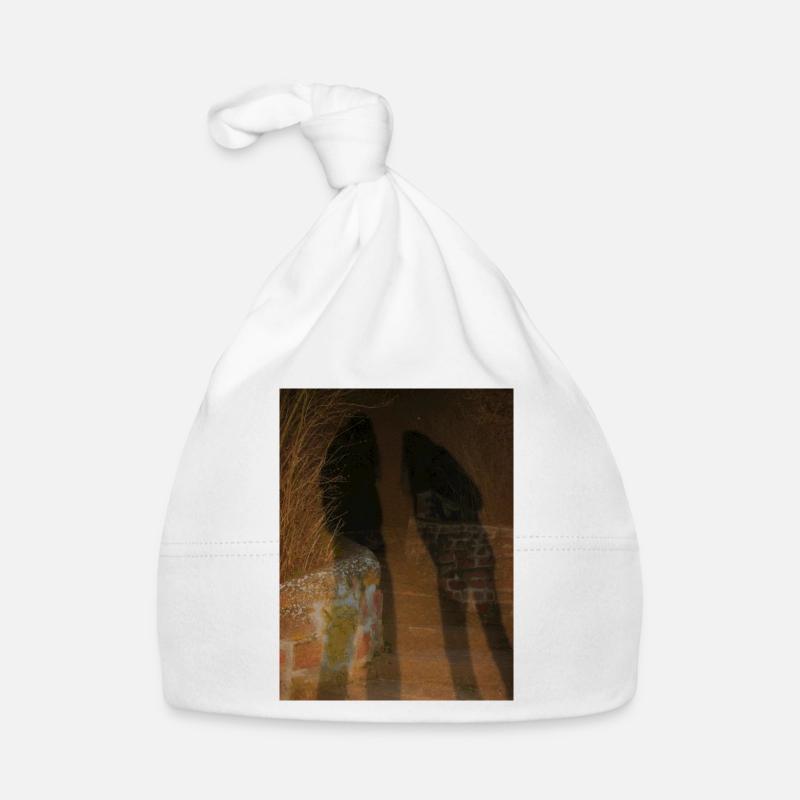 Ensemble sur des marches antiques Bonnet bio Bébé