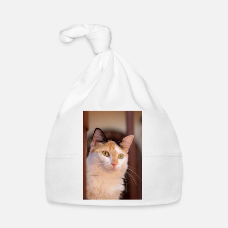 Die Katze mit dem süßen Look Baby Bio-Mütze