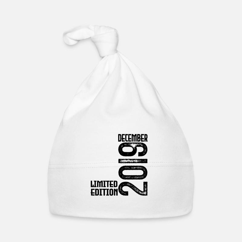 Cadeau Anniversaire Décembre 2019. Decembre 2019. Bonnet bio Bébé