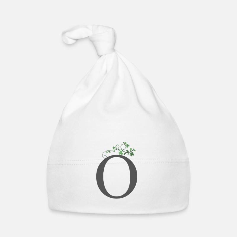 O avec des trèfles Bonnet bio Bébé