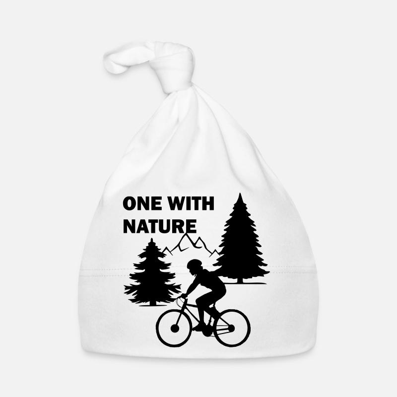 Radfahrer in der Natur mit Text eins mit der Natur Baby Bio-Mütze