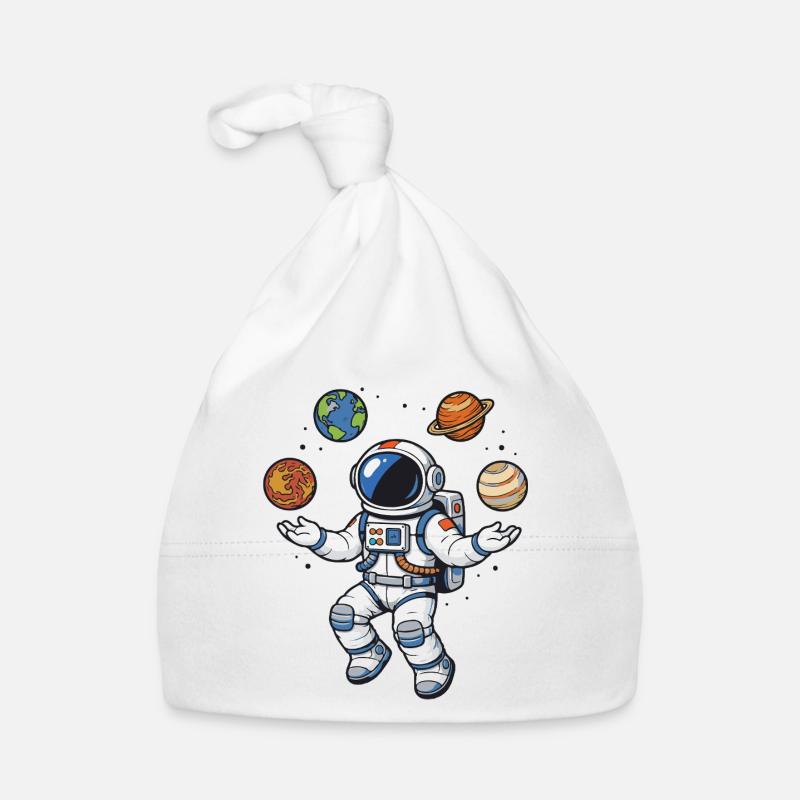 Schwebender Astronaut mit Planeten im Comic Stil Baby Bio-Mütze