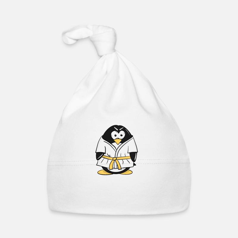 Linux Pinguin installiert seine Ninja Skills mit Baby Bio-Mütze