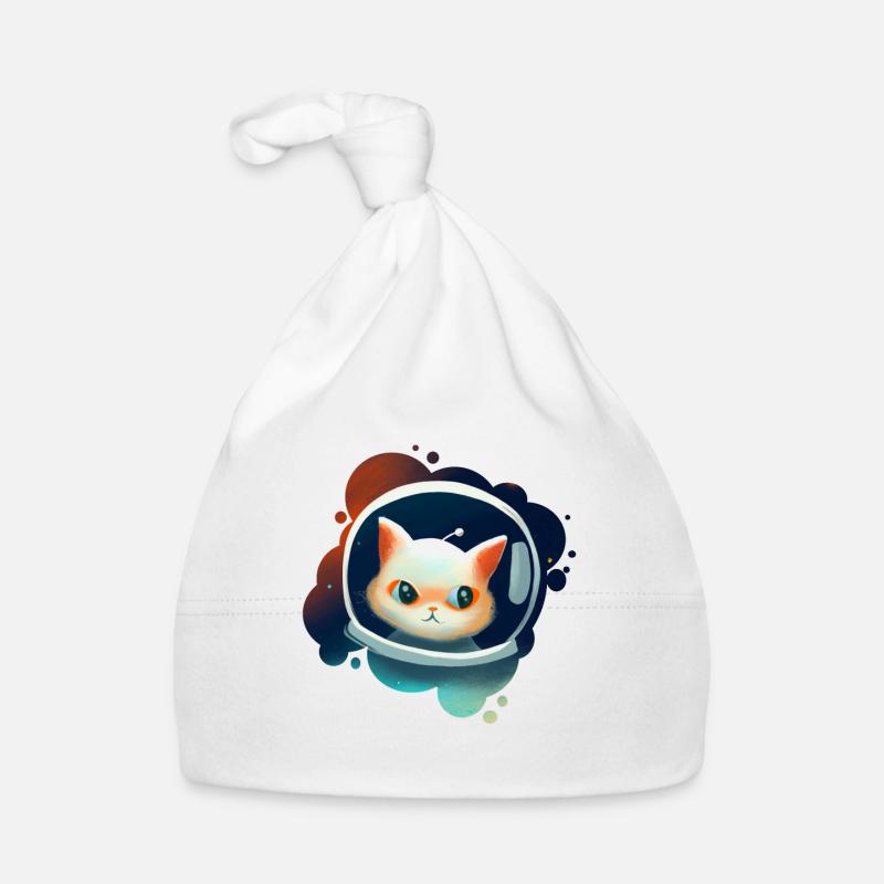 Chat mignon dans l’espace Bonnet bio Bébé