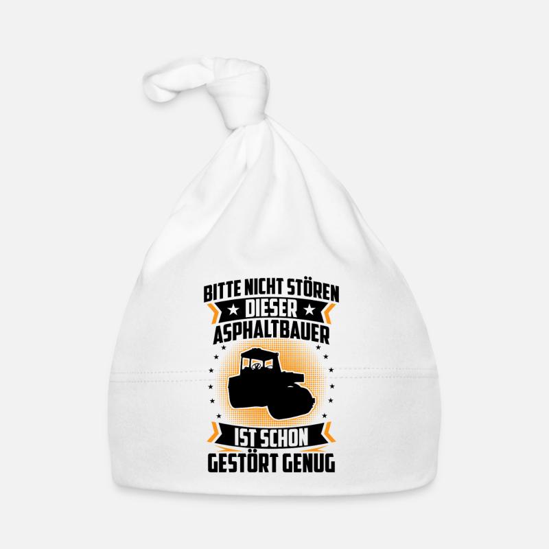 Un constructeur d’asphalte est suffisamment perturbé par la construction de sa route Bonnet bio Bébé