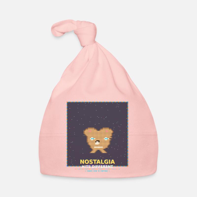 Nostalgie Pixelbär: RetroGlanz Design Baby Bio-Mütze