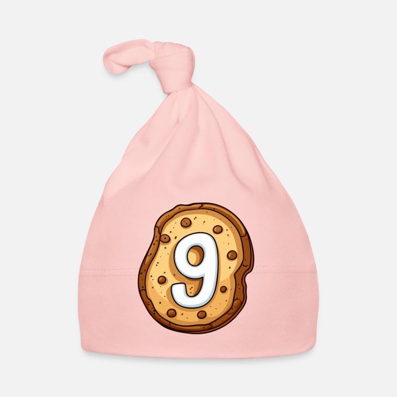 Biscuit d’anniversaire pour les enfants de neuf ans Bonnet bio Bébé