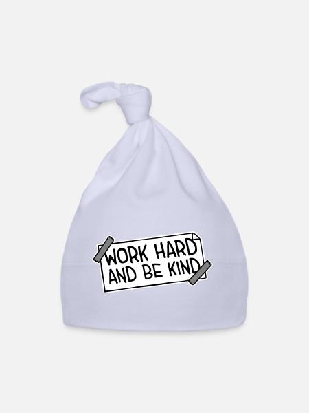 Work Hard And Be Kind Inspirierend Fleiß Güte Logo - Baby Bio-Mütze - Sky - Vorne
