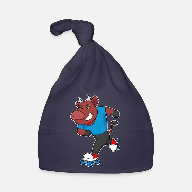Stier beim Inline skating mit Rollschuhe Baby Bio-Mütze