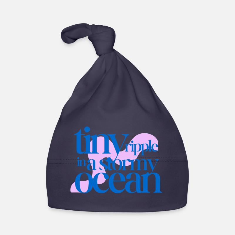 Petite ondulation dans un océan orageux (fond rosé) - Bonnet bio Bébé - marine