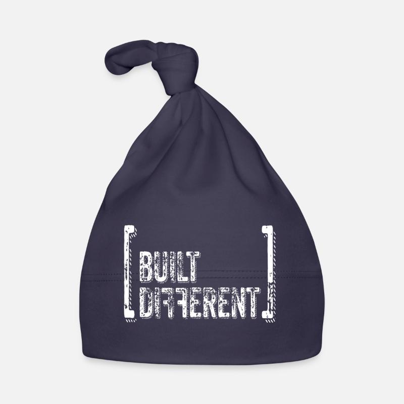 Built Different Distressed Quote Baby Bio-Mütze