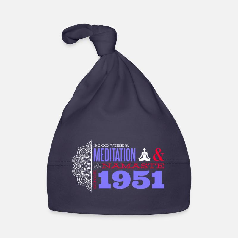 1951 - 74 ans de force et de grâce conscientes Bonnet bio Bébé