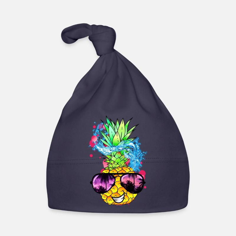 fruit d’ananas acidulé avec visage Bonnet bio Bébé