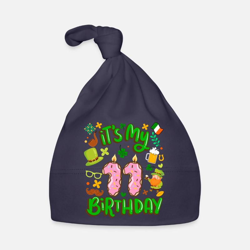 C’est mon beignet de vacances de 11 ans. Bonnet bio Bébé