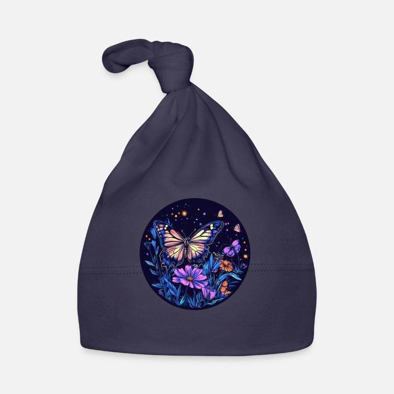 Papillon de nuit dans le champ de fleurs Bonnet bio Bébé