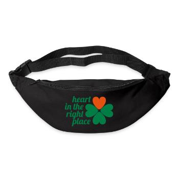Saint Patrick, le cœur à la bonne place - Sac banane - noir - Devant