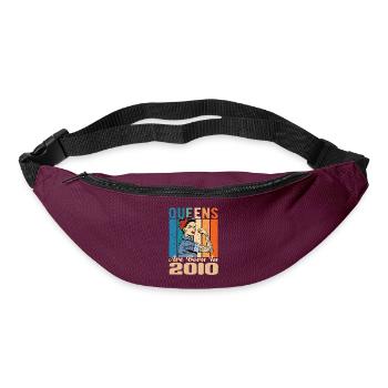 Queens Are Born In 2010 - Bum bag - burgundy - Front