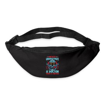 Never Underestimate A Doctor With A Tattoo - Funny - Gürteltasche - Schwarz - Vorne