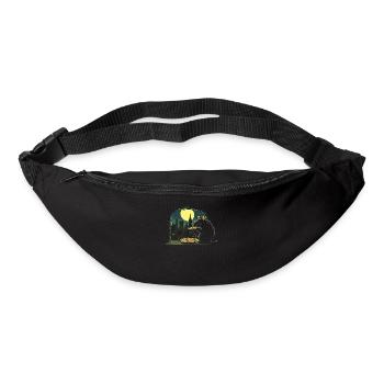 Rat enjoying pizza in the moonlight in front of the skyline - Bum bag - black - Front