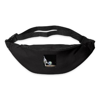 cat playing with earth in space - Bum bag - black - Front