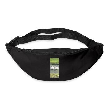 Schwäne am Wasser im Morgenlicht - Gürteltasche - Schwarz - Vorne