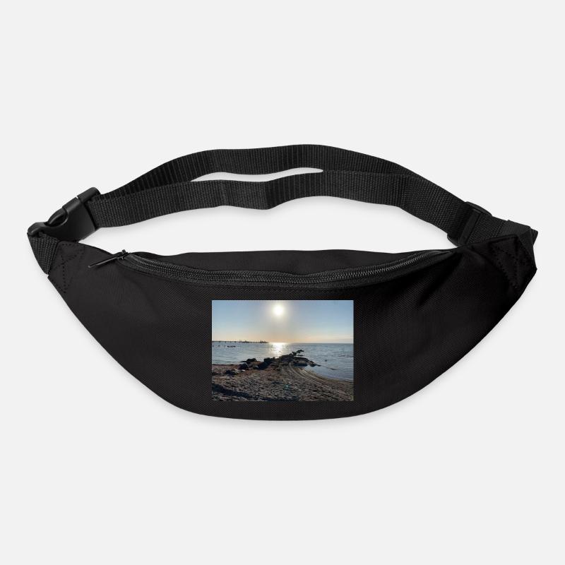 Mer Baltique avec soleil - Sac banane - noir