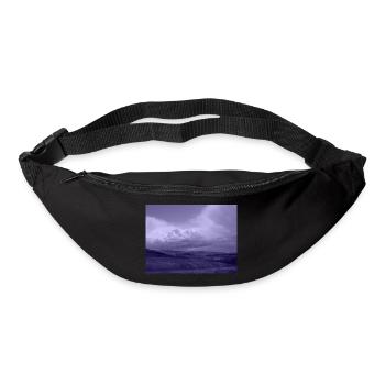 Lavendel Nebel Landschaft - Gürteltasche - Schwarz - Vorne