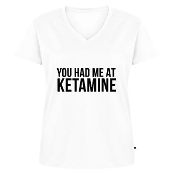Ketamin Geschenkidee Keta Droge Techno Druffie - Frauen Premium Bio T-Shirt mit V-Ausschnitt - Weiß - Vorne - AI Model Female 172 dark (172cm)